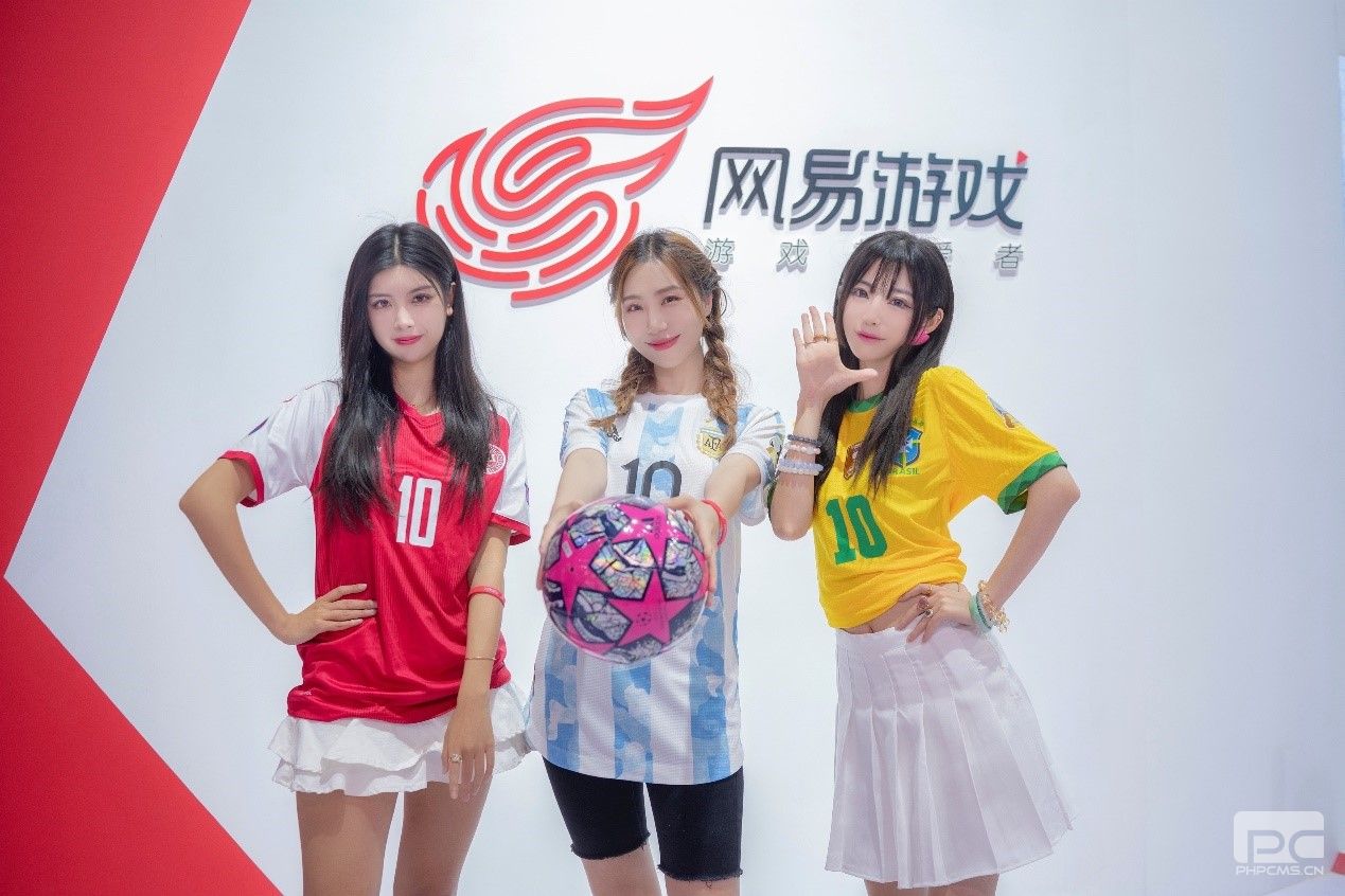 《绿茵信仰》冲锋测试定档1月14日